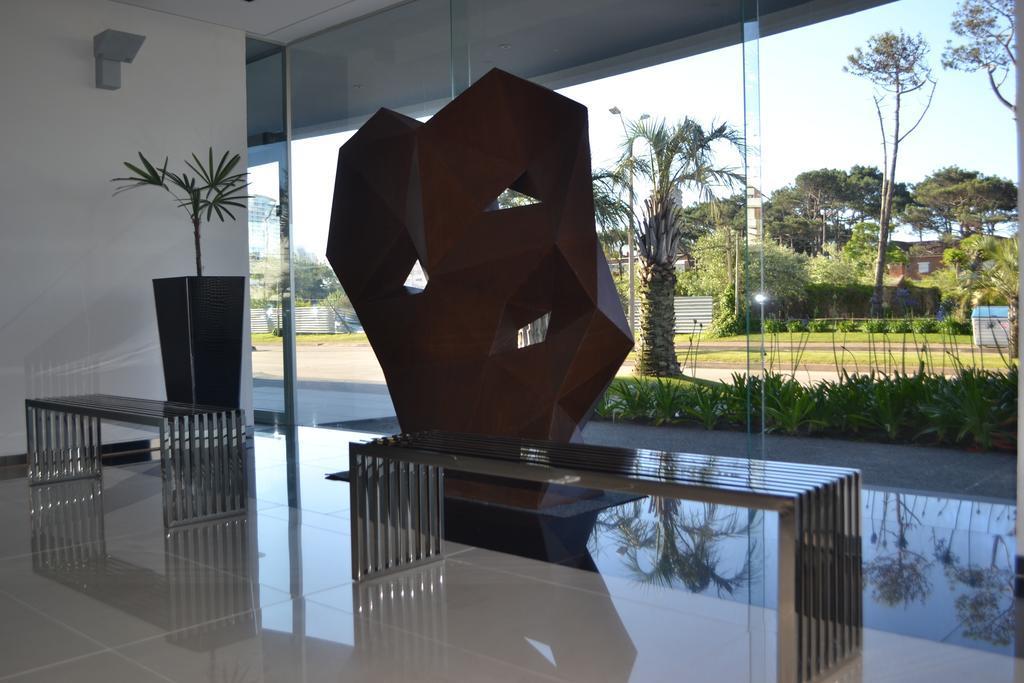 Edificio Forest Tower 2 プンタ・デル・エステ エクステリア 写真